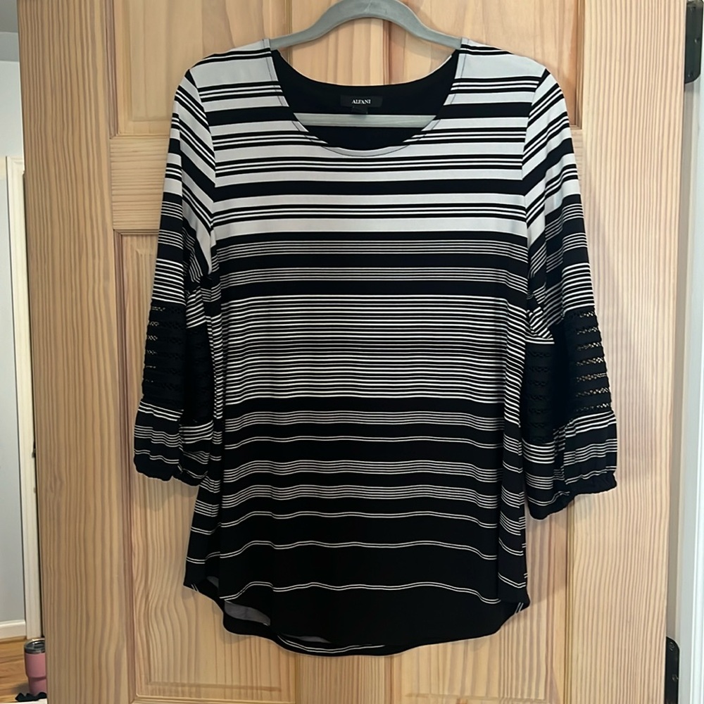 Unique top with crochet black sleeep inserts